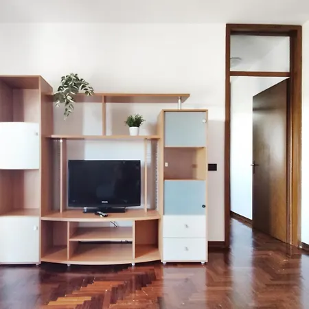 Attico Con Parcheggio Privato Crema
